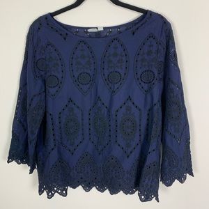 Gap | Navy Lace Top